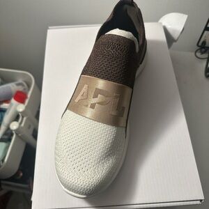 NEW! APL Techloom Bliss glittery brown and ivory sneakers!